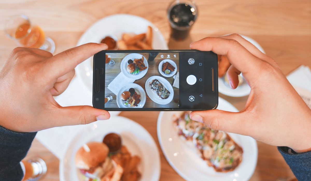 Social Media für Unternehmen am Beispiel Gastronomie - eMagnetix